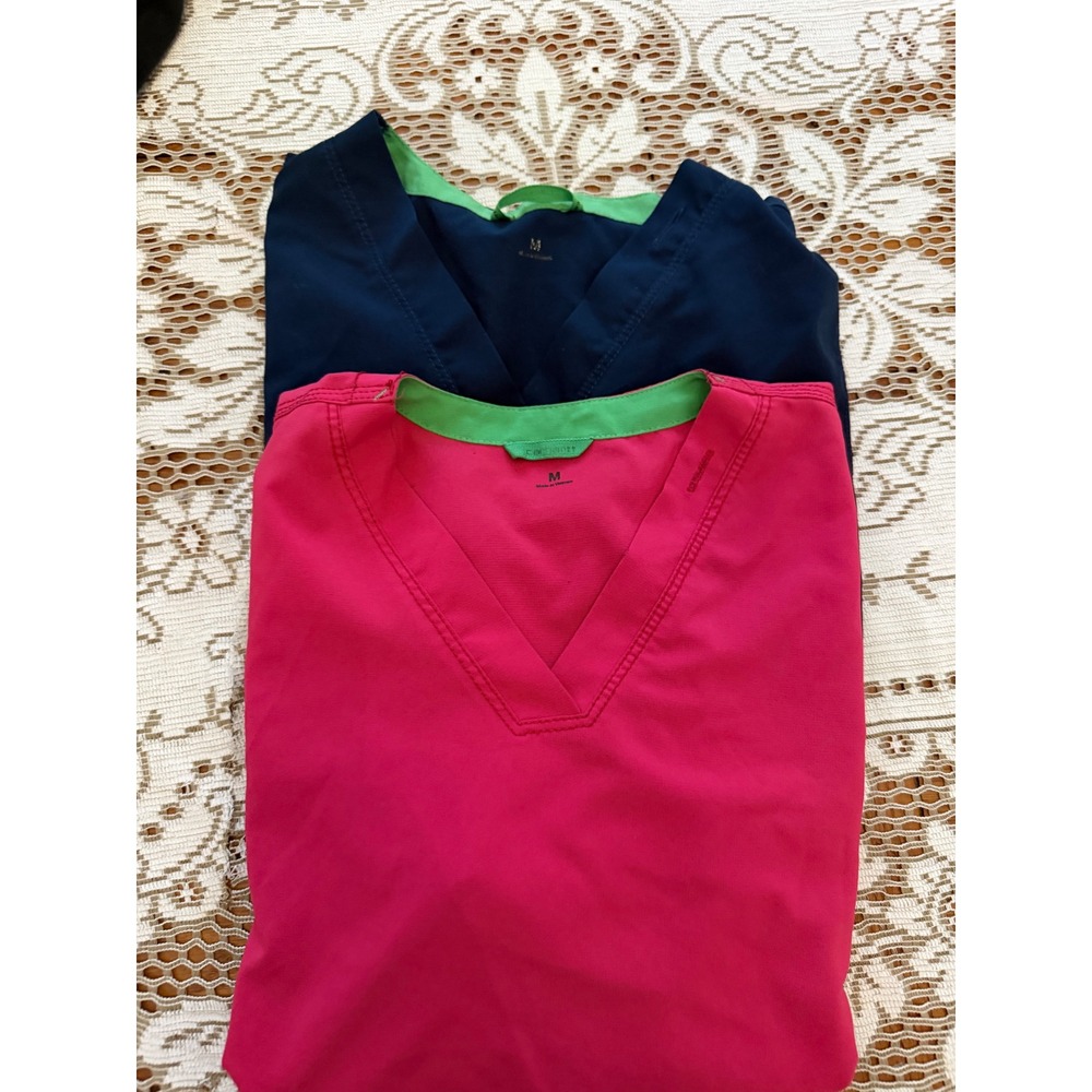 Carhartt Force Womens V-Neck Scrub Tops Lot of 2 Pink Navy Blue Size Medium